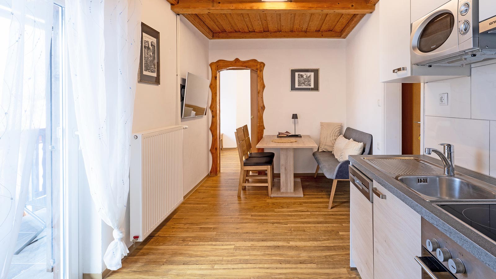 Ferienwohnung "Flieder"